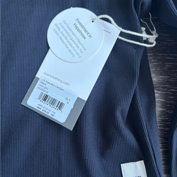 Vuori Black Long Sleeve Pose Mini Cardigan Size Medium - Picture 2 of 9